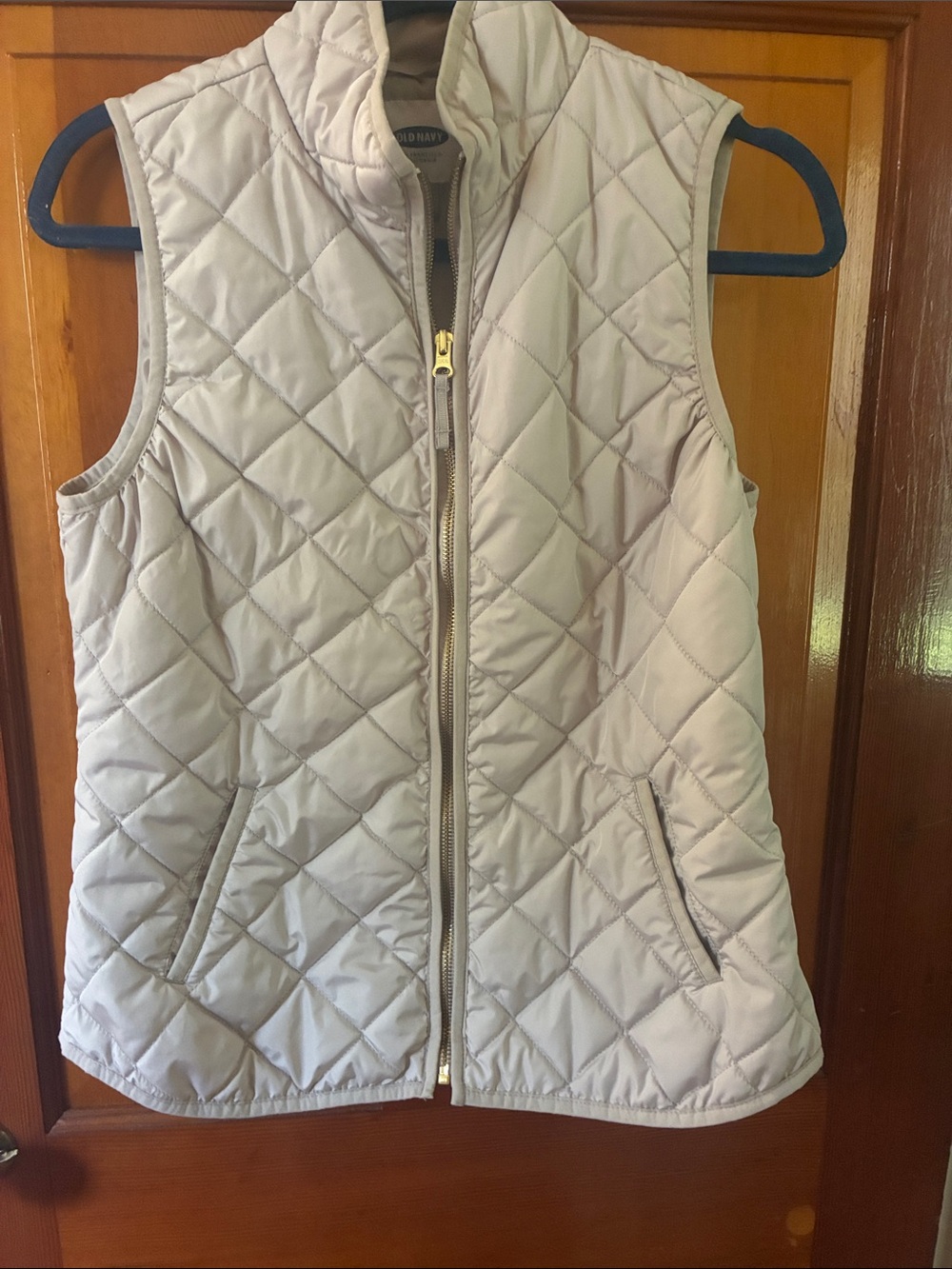 Old Navy Light Gray Quilted Sleeveless Vest
